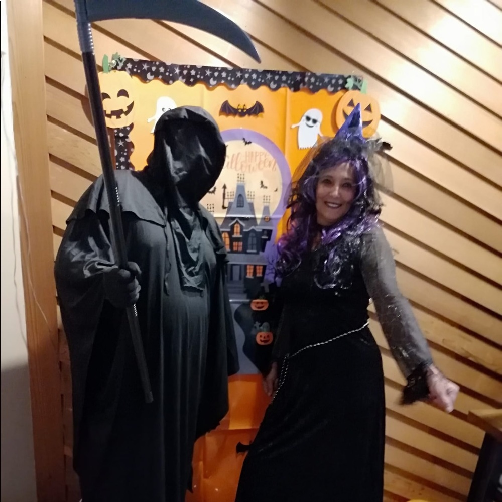 ☠️🎃HORROR ROBE☠️🎃 - Picture 2 of 11
